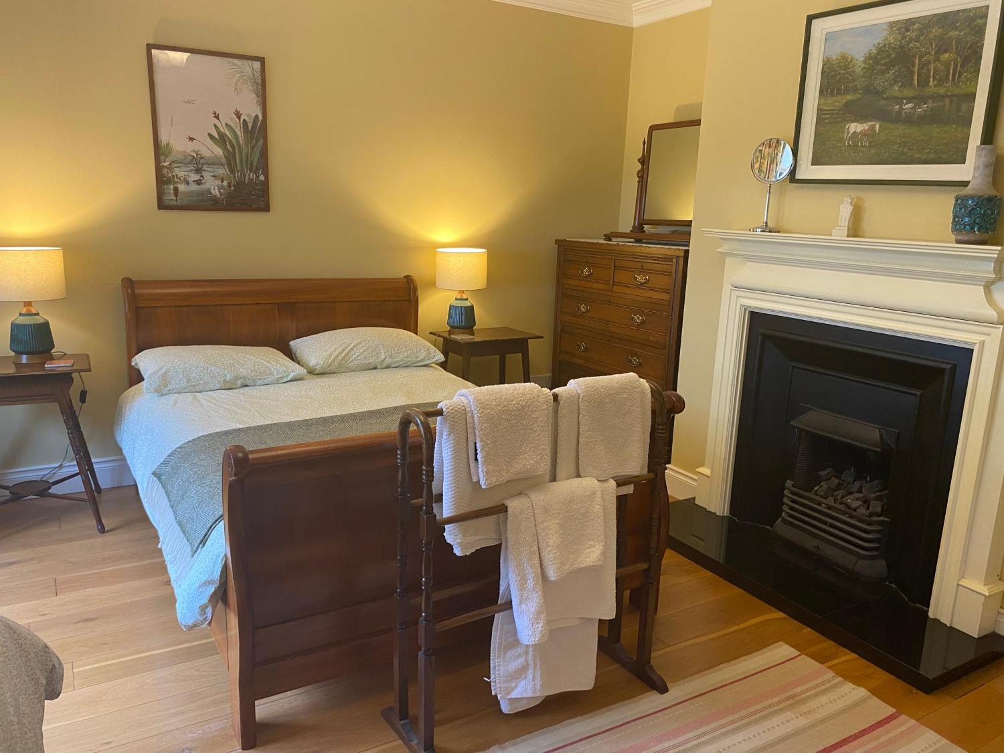 Croagh Patrick Lodge Apartment 웨스트포트 외부 사진